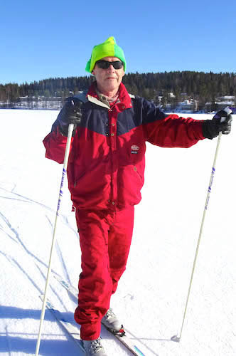 Hiihtokuva Tuomiojärvellä